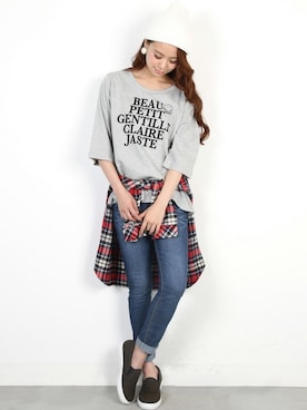 「FELLINI（フェリーニ）のアイテム（パンツ）」を使った、フェリーニさん（レディース・156cm）の秋コーディネート