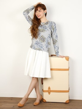 「FELLINI（フェリーニ）のアイテム」を使った、フェリーニさん（レディース・162cm）の春コーディネート