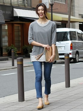 「アイテム（チュニック）」を使った、フェリーニさん（レディース・172cm）の春コーディネート