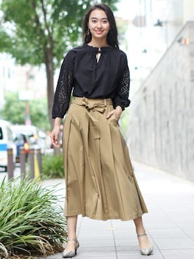 「FELLINI（フェリーニ）のアイテム」を使った、フェリーニさん（レディース・167cm）の秋コーディネート