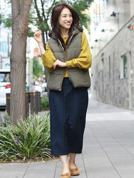 「リブニット」｜「アイテム（モカシン/デッキシューズ）」を使った、フェリーニさん（レディース・164cm）の冬コーディネート