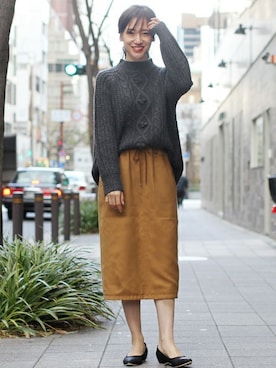 「ナロースカート」｜フェリーニさん（レディース・164cm）の冬コーディネート