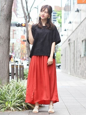 「アイテム（スカート、オレンジ系）」を使った、フェリーニさん（レディース・164cm）の夏コーディネート