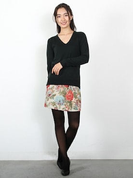 「Vネック」｜フェリーニさん（レディース・162cm）の秋コーディネート