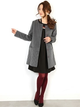 「アイテム（ノーカラージャケット、グレー系）」を使った、フェリーニさん（レディース・162cm）の秋コーディネート