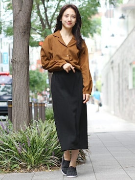 「FELLINI（フェリーニ）のアイテム」を使った、フェリーニさん（レディース・162cm）の秋コーディネート