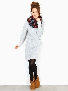 ワンピース グレー系 を使った ムートンブーツ のレディース人気ファッションコーディネート Wear