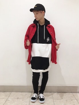 「PUNYUS（プニュズ）のアイテム（帽子）」を使った、なかにしりくさん（メンズ・166cm）の秋コーディネート