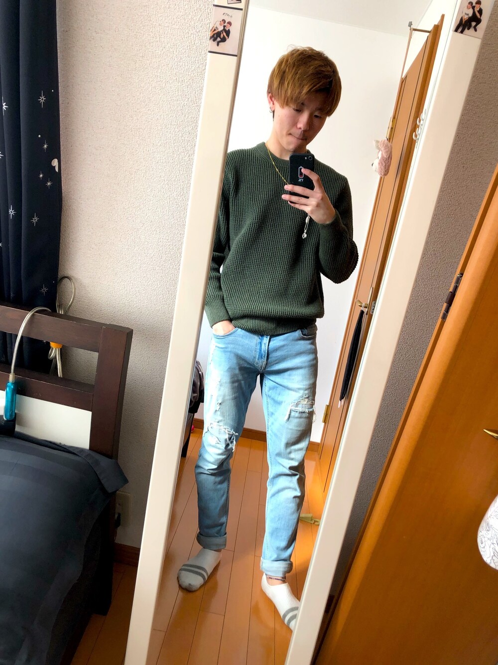 「休日スタイル、大人コーデ」｜「UNIQLOのアイテム（ニット/セーター、グリーン系）」を使った、ゆうさん（メンズ・167cm）の冬コーディネートの1枚目の写真