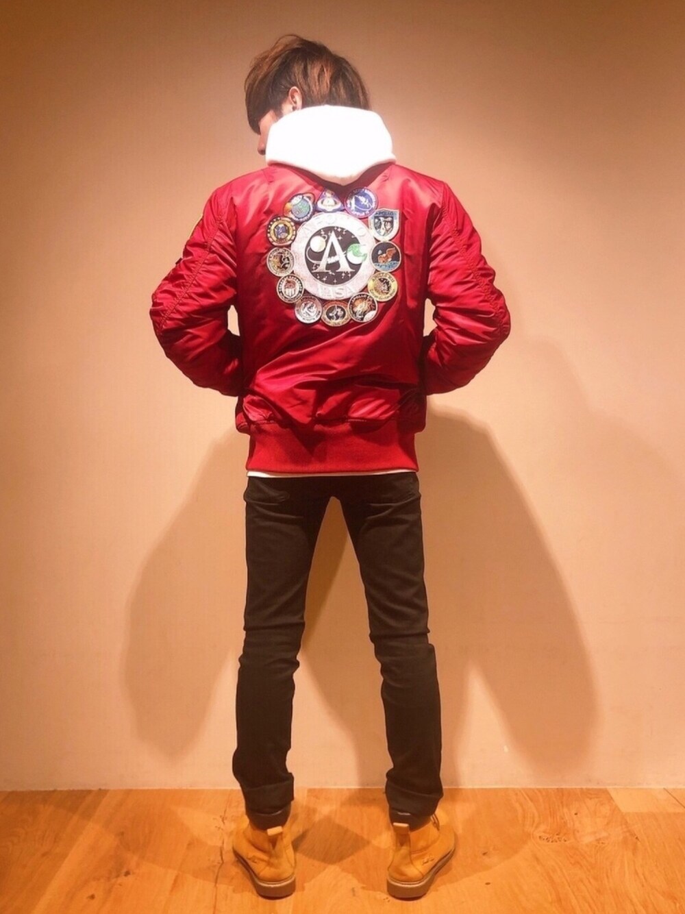 「スキニーデニム、やっぱりストリートが好き、ライトオン、Right-on、ミリタリー、Champion、冬コーデ、MA-1、ビッグシルエット、フォロー返します」｜「ALPHAのMA-1 TIGHT APOLLO（MA-1、レッド系）」を使った、だいちゃんさん（メンズ・173cm）の秋コーディネートの1枚目の写真