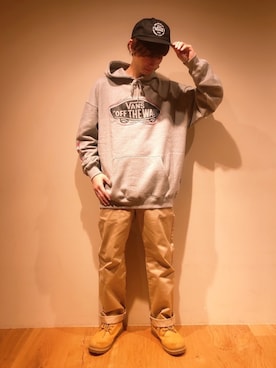 「VANS（バンズ）のアイテム（パーカー）」を使った、だいちゃんさん（メンズ・173cm）の秋コーディネート