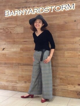 「シルク」｜「アイテム（帽子）」を使った、BARNYARDSTORM本部さん（レディース・158cm）の秋コーディネート