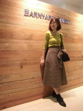 「マスタードイエロー」｜BARNYARDSTORM本部さん（レディース・169cm）の秋コーディネート