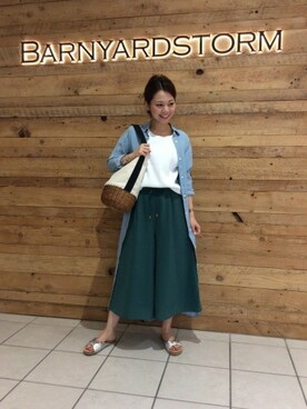 「スカウチョ」｜BARNYARDSTORM本部さん（レディース・157cm）の春コーディネート