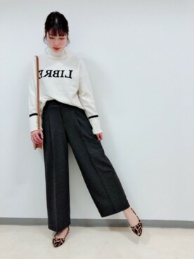 「ロゴニット」｜「アイテム（その他シューズ）」を使った、BARNYARDSTORM本部さん（レディース・163cm）の秋コーディネート