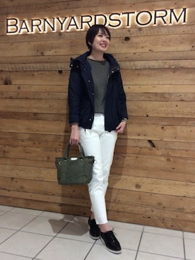 「ハンサムコーデ」｜「アイテム（マウンテンパーカー）」を使った、BARNYARDSTORM本部さん（レディース・170cm）の冬コーディネート