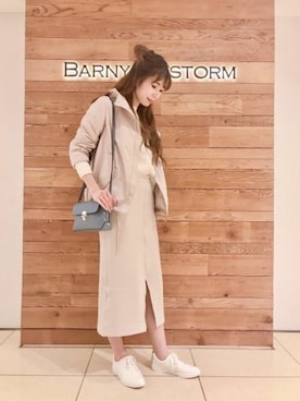 「ハンサムコーデ」｜「アイテム（マウンテンパーカー）」を使った、BARNYARDSTORM本部さん（レディース・174cm）の冬コーディネート