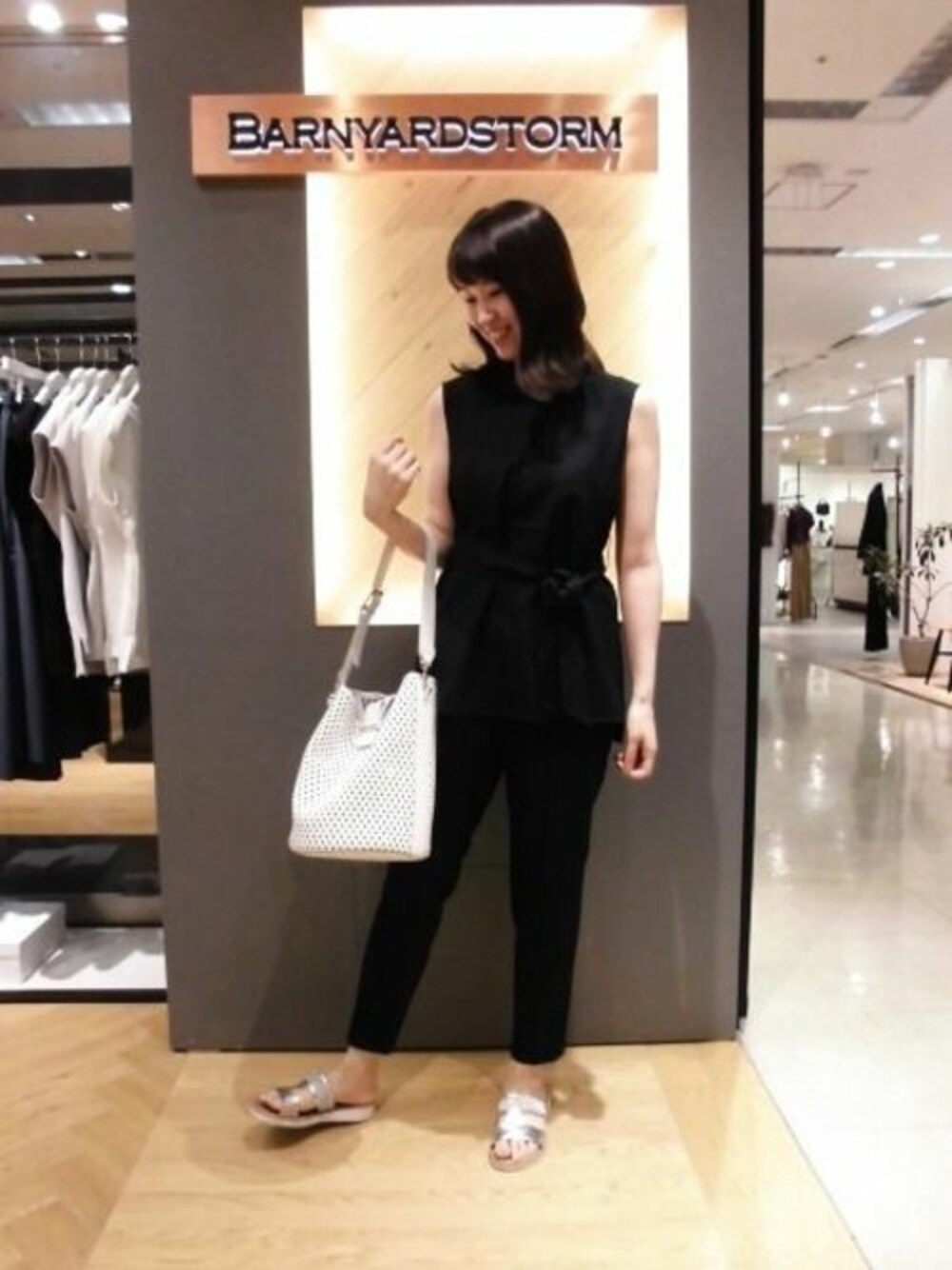BARNYARDSTORM Hラインメタリックサンダルシルバー Size 37