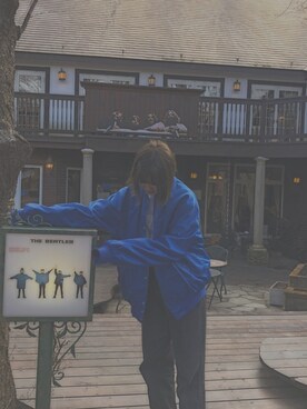 「古着のアイテム（MA-1、ブルー系）」を使った、さいさん（レディース・165cm）の春コーディネート