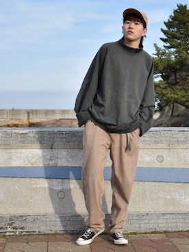 「ESSAY（エッセイ）のアイテム（トップス）」を使った、tsubasa yamanoさん（メンズ・173cm）の春コーディネート