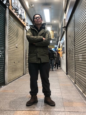 「SCHOTT」｜「アイテム（ミリタリージャケット）」を使った、kawakamiさん（メンズ・171cm）の冬コーディネート