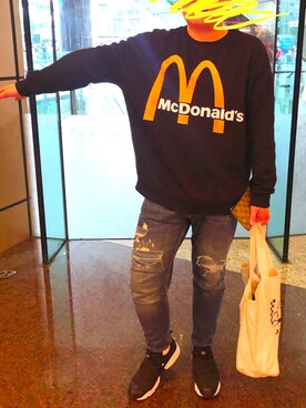 「アイテム（ジャージ）」を使った、吳泰迪さん（メンズ・170cm・30代）の春コーディネート