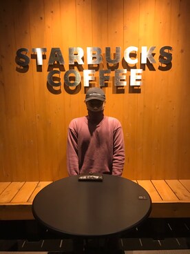 HIROI)さんのコーディネート