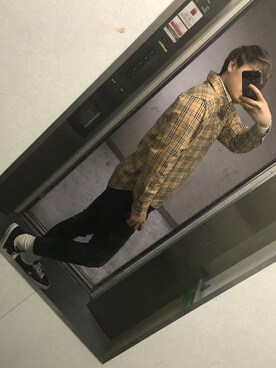 「アイテム（スマホケース/カバー）」を使った、HIROI)さん（メンズ・178cm）の春コーディネート