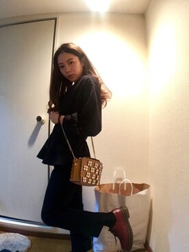 「H:CONNECT（エイチコネクト）のアイテム（トップス）」を使った、Teresaさん（レディース・153cm）の春コーディネート