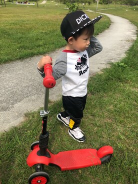 「roots（ルーツ）のアイテム（トップス）」を使った、⭐️Mimi&TiTi⭐️蜜踢姐弟⭐️さん（キッズ・90cm）の春コーディネート