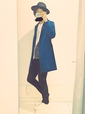 「KATHARINE HAMNETT LONDON （キャサリンハムネットロンドン）のアイテム（チェスターコート）」を使った、Kさん（メンズ・181cm）の秋コーディネート