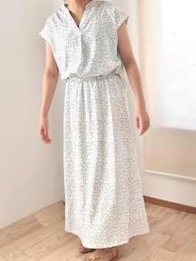 「部屋撮り」｜「アイテム（ワンピース/ドレス）」を使った、シュウイさん（レディース・155cm）の春コーディネート