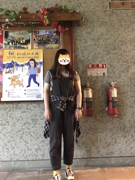 「planet（planet）のアイテム（サロペット/オーバーオール）」を使った、麥當勞妹妹さん（レディース・160cm）の秋コーディネート