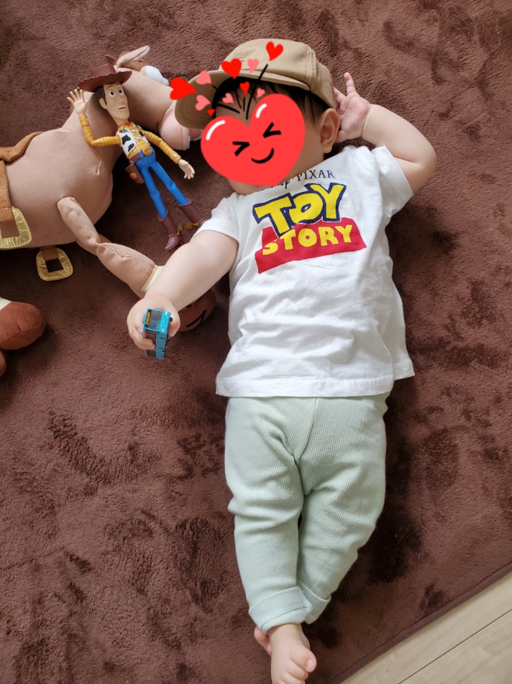 「生後８ヶ月、男の子、トイストーリー、夏、赤ちゃん、BREEZE、UNIQLO、プティマイン」｜「UNIQLOのレギンス（リブ・10分丈）（その他ベビー用品、グリーン系）」を使った、(ФωФ)nyanさん（キッズ・80cm）の春コーディネートの1枚目の写真