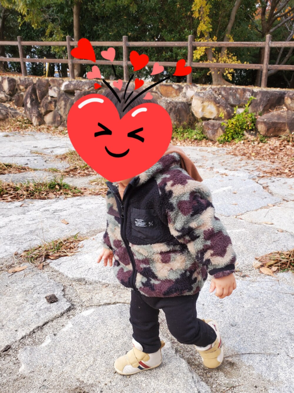 「1歳3ヶ月、男の子、公園、ブリーズ」｜「BREEZEのファーフリースジャケット（ブルゾン、その他）」を使った、(ФωФ)nyanさん（キッズ・80cm）の冬コーディネートの1枚目の写真
