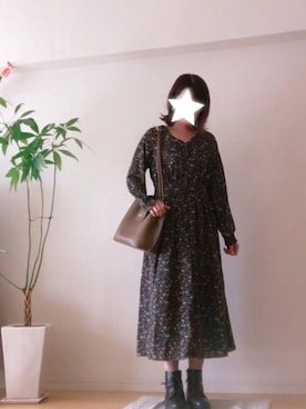 「アイテム（ワンピース/ドレス）」を使った、kozumiさん（レディース・162cm・40代）の秋コーディネート