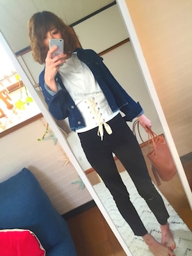 「UNIQLO（ユニクロ）のWOMEN ウルトラストレッチジーンズ（デニムパンツ）」を使った、chan'makiさん（レディース・164cm）の春コーディネート