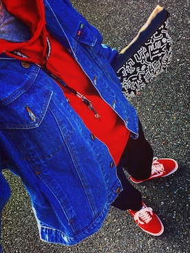 「Keith Haring（キース・ヘリング）のアイテム（バッグ）」を使った、スタミナ太郎さん（メンズ・170cm）の冬コーディネート