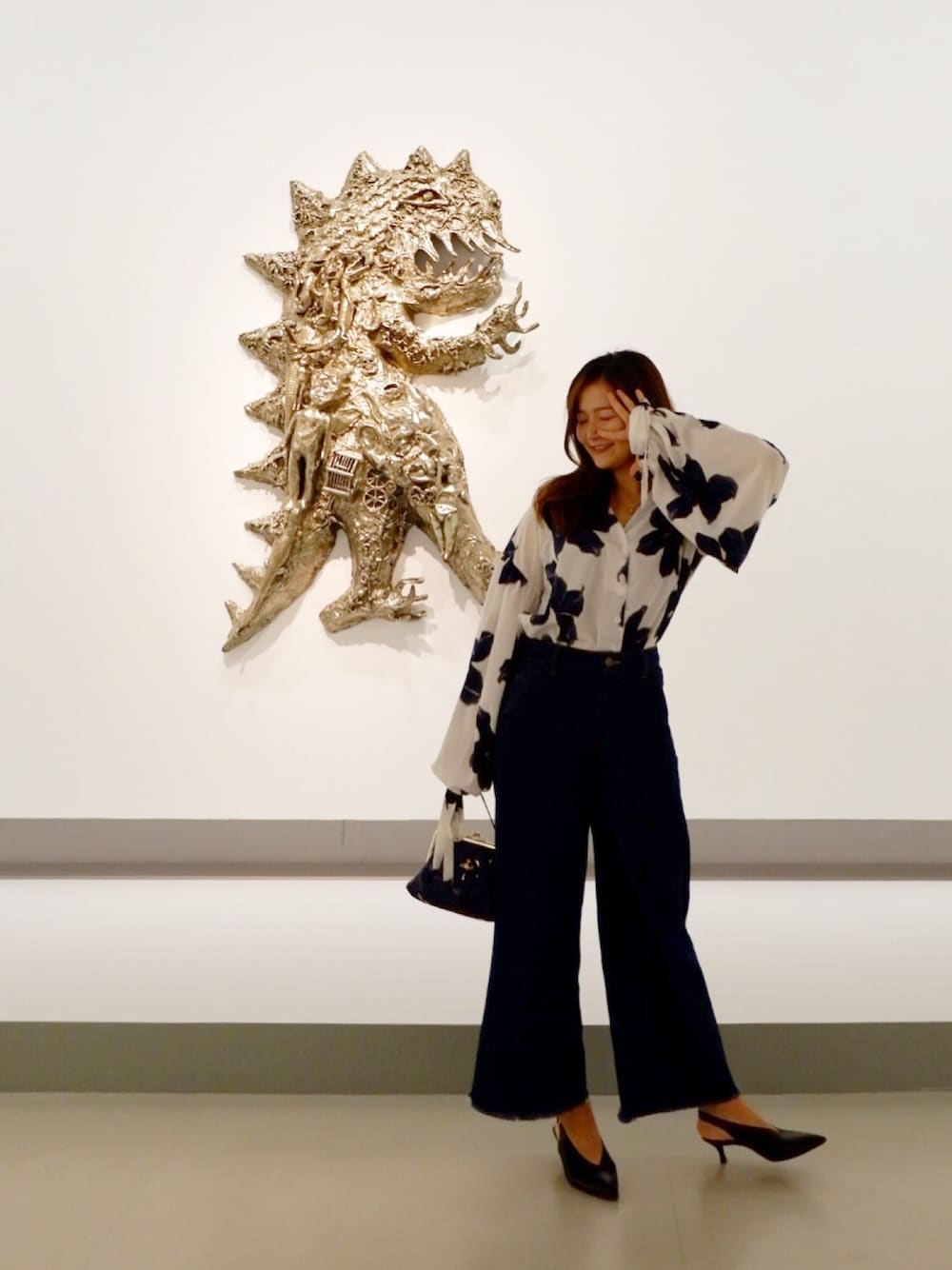 「vintage、museum」｜「stradivariusのアイテム（その他パンツ、ブルー系）」を使った、Mancyさん（レディース・164cm）の夏コーディネートの1枚目の写真