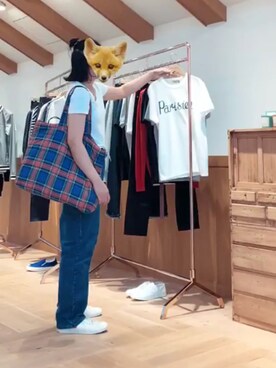 「blue」｜「アイテム（トートバッグ）」を使った、劣等感さん（レディース・170cm）の夏コーディネート