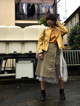 「黄色」｜「アイテム（ノーカラージャケット）」を使った、FBKさん（レディース・160cm）の秋コーディネート