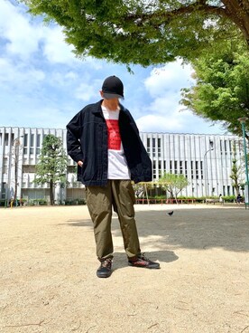 「FLAGSTUFF（フラグスタフ）のアイテム（パンツ）」を使った、THUGROOさん（メンズ・171cm）の春コーディネート