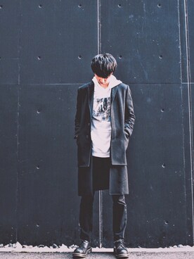「off white（オフホワイト）のアイテム（その他アウター）」を使った、イシタカさん（メンズ・177cm）の冬コーディネート
