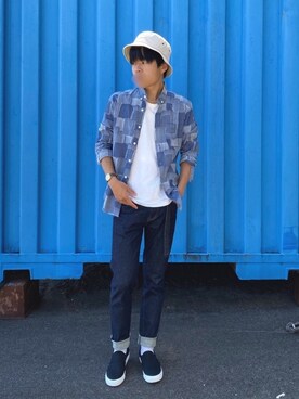 「アイテム（スリッポン）」を使った、コウスケさん（メンズ・168cm・20代）の秋コーディネート