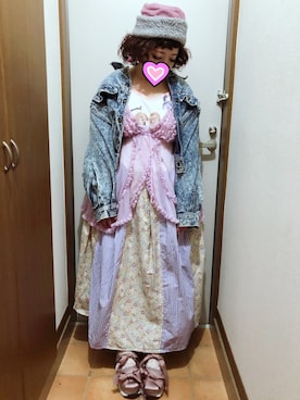 「RNA」｜「アイテム（デニムジャケット）」を使った、judieさん（レディース・148cm）の冬コーディネート