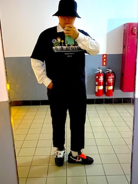 「アイテム（トップス）」を使った、涂城與さん（メンズ・175cm・10代）の秋コーディネート