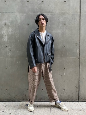 「ADER error（アーダーエラー）のアイテム（シューズ）」を使った、Tetsuさん（メンズ・180cm）の秋コーディネート