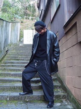 「GU（ジーユー）のアイテム（ニット/セーター、ブラック系）」を使った、野田はるとさん（メンズ）の冬コーディネート