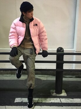 ダウンジャケット コート ピンク系 を使った スラックス のメンズ人気ファッションコーディネート Wear