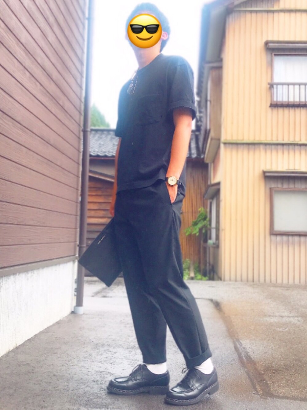「ユニクロ、パラブーツ、サンローラン、ポールスミス、オーバーサイズ、ブラック、黒」｜「UNIQLOのアイテム（スラックス、ブラック系）」を使った、Kenshiroさん（メンズ・178cm）の夏コーディネートの1枚目の写真